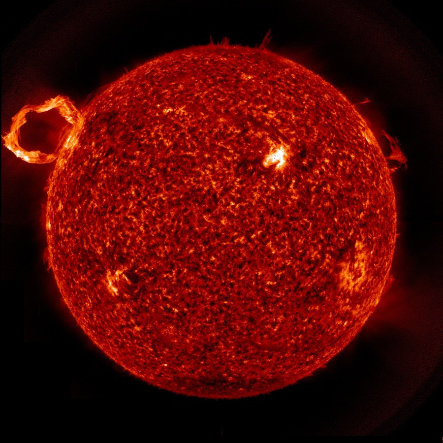 Солнце огромный шар раскаленной плазмы