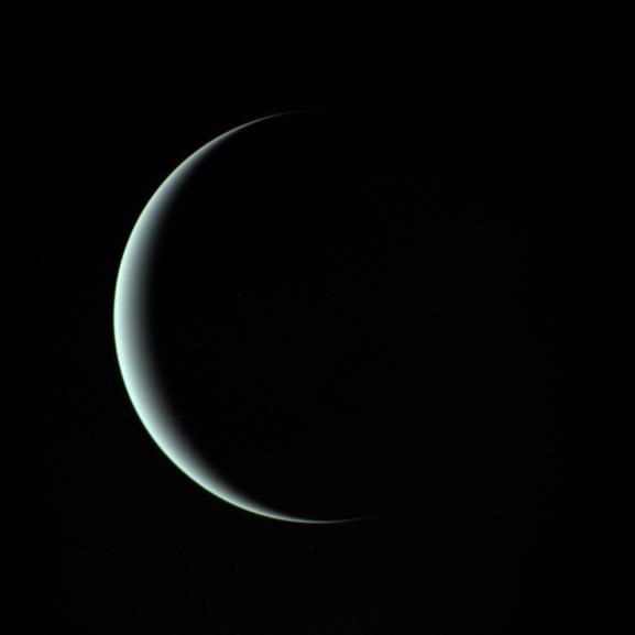 Уран снимок Вояджера-2