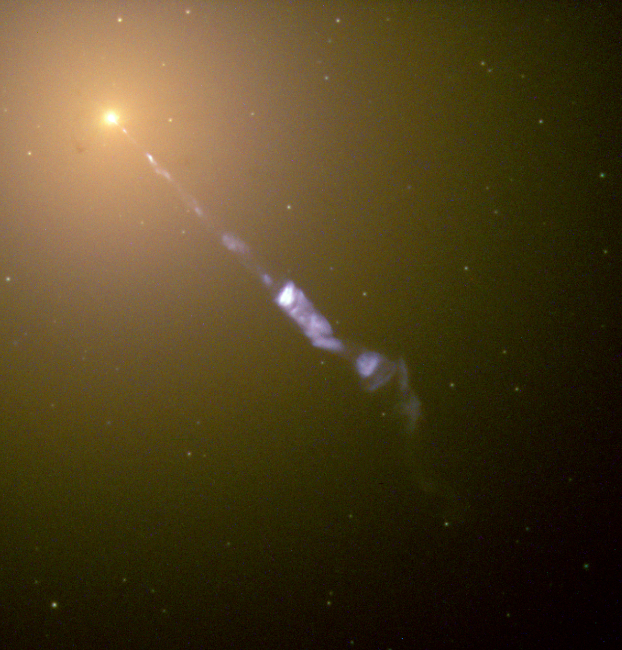 Джет в галактике M87
