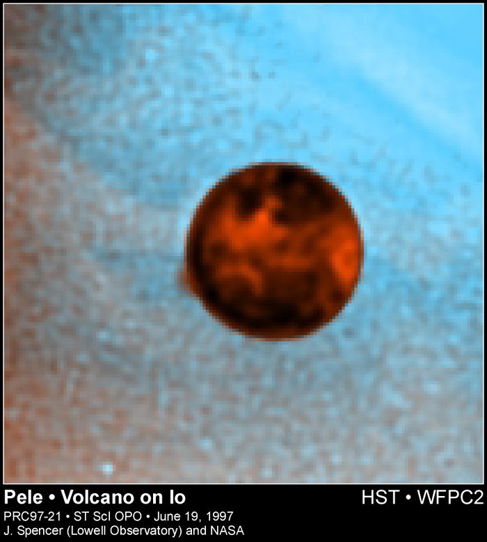 Извержение вулкана Pele на Ио, фотография Хаббла