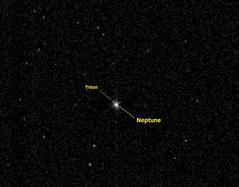 Снимок Нептуна и Тритона