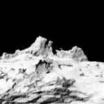 Горы на комете, центральный пик высотой 300 метров!