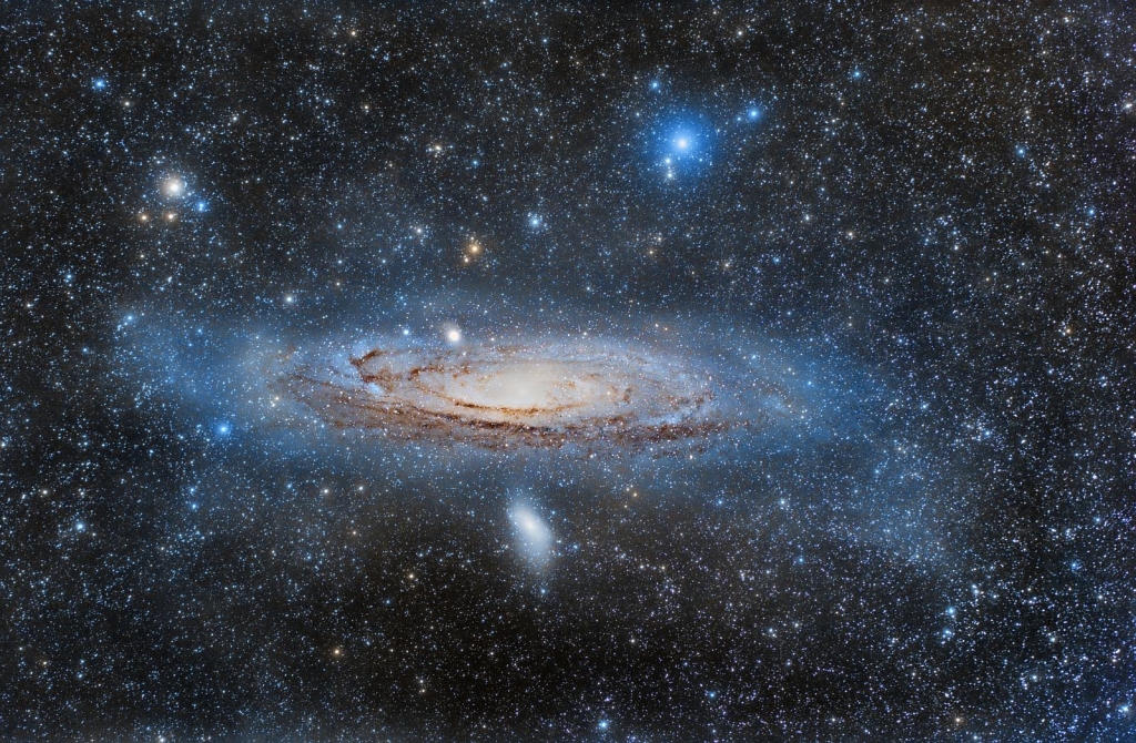 Галактика Андромеда M31 и ее спутники