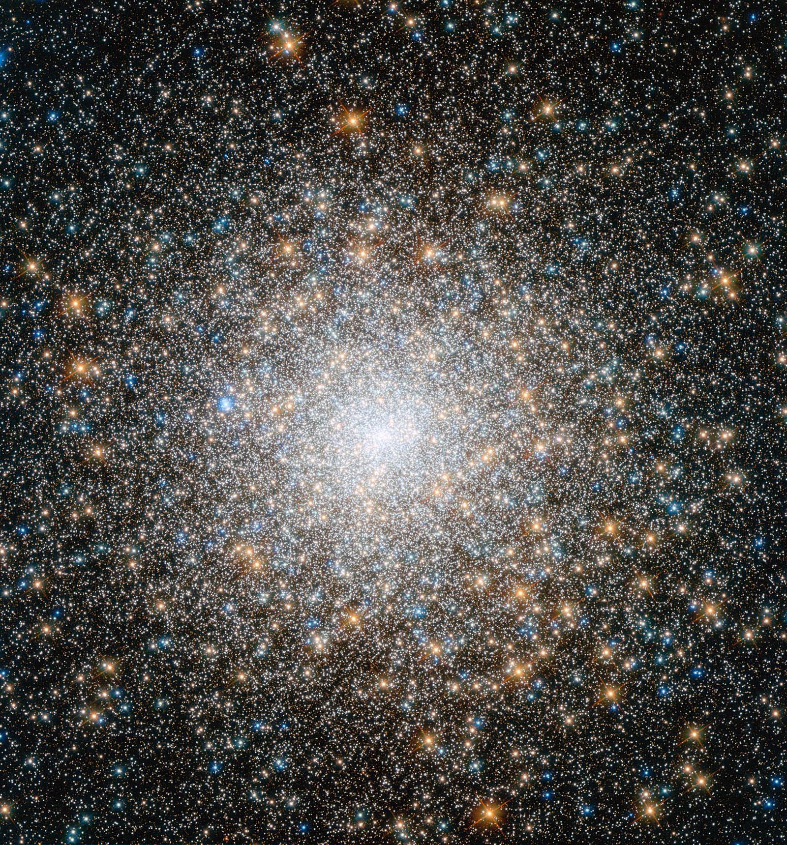 Шаровое скопление М15, снимок телескопа Хаббл