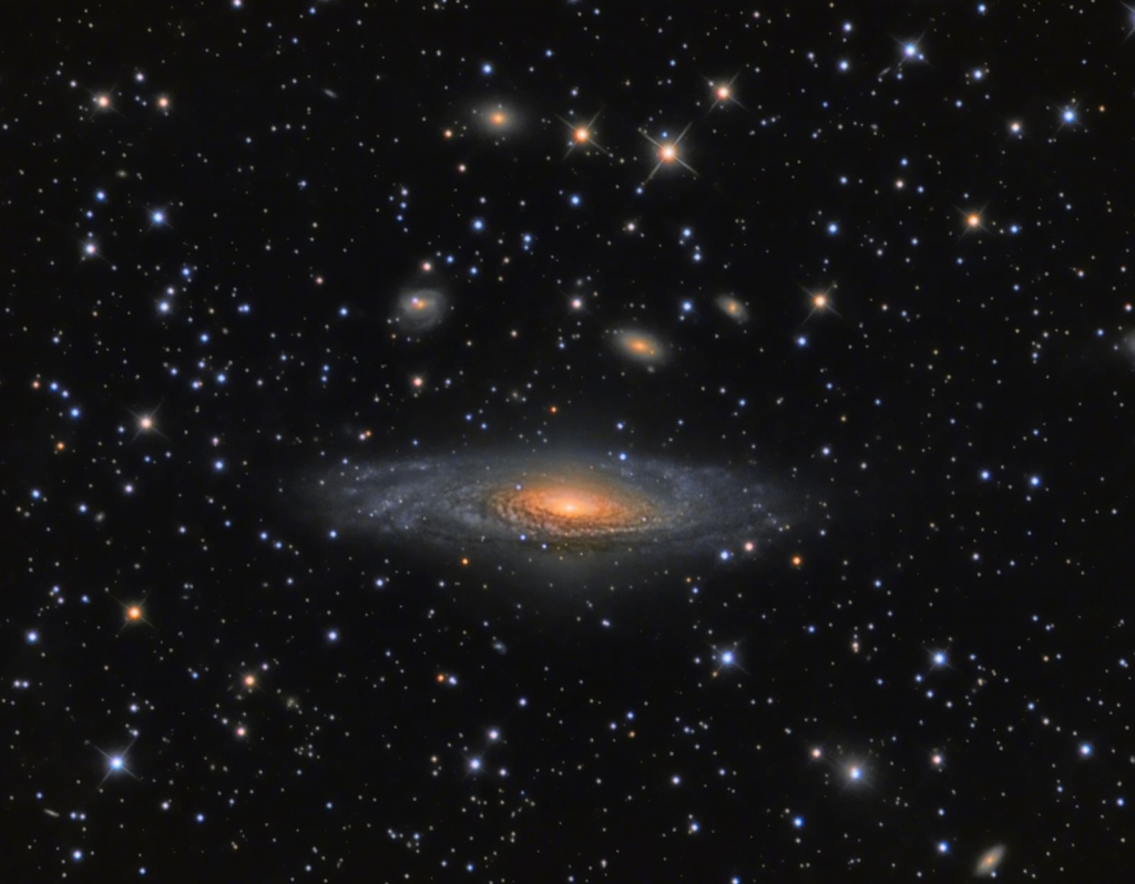 Снимок спиральной галактики NGC 7331, автор Steve Martin