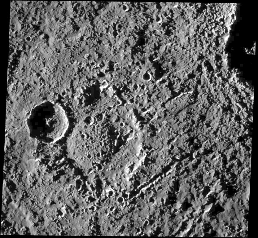 Ударный кратер Хар с центральным куполом
