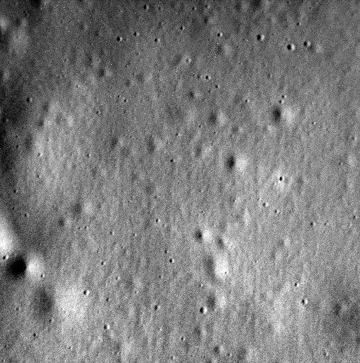 Последний снимок Меркурия, переданный перед самым падением Мессенджера