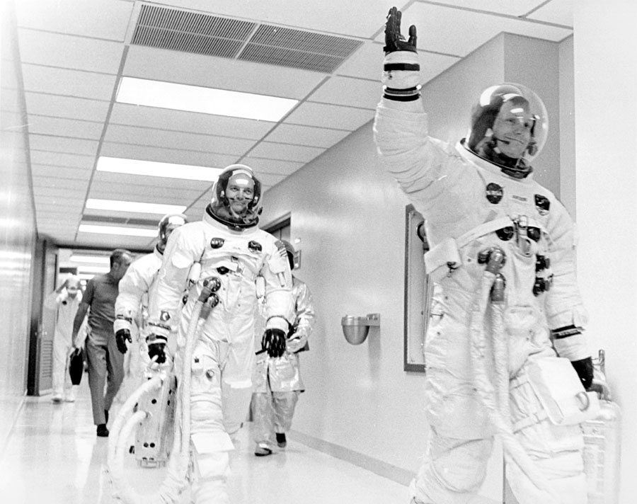 Астронавты "Аполлон-11