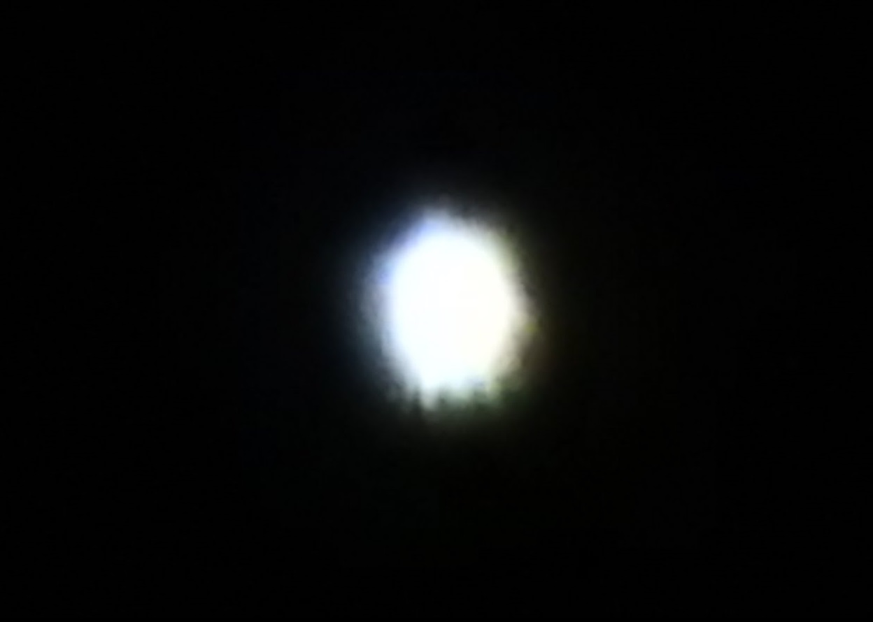 Глубокая фотография звезды Мерак 