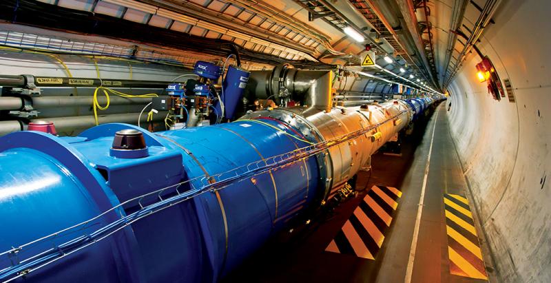 Большой Адронный Коллайдер (БАК или LHC)